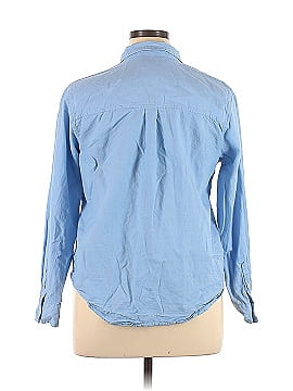 Universal Thread Long Sleeve Button-Down Shirt (view 2)