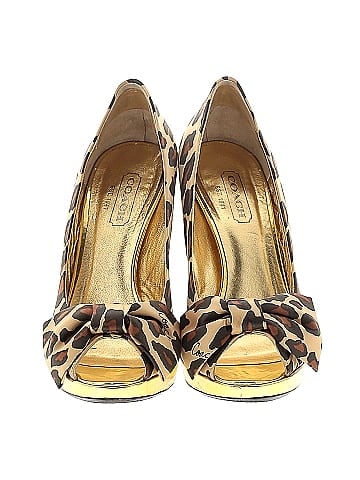 Coach 2024 leopard heels