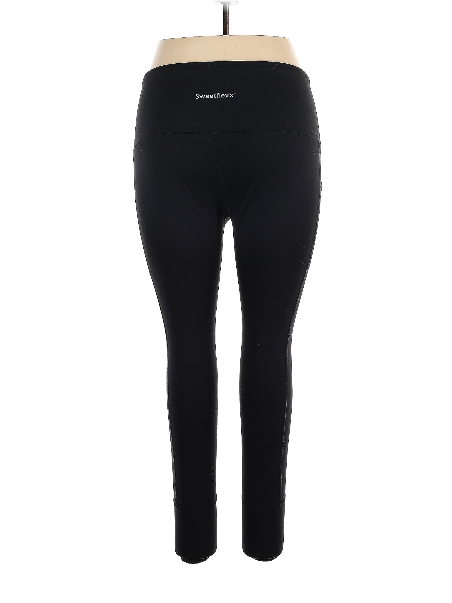 Sweetflexx Solid Black Active Pants Size 16 - 72% off