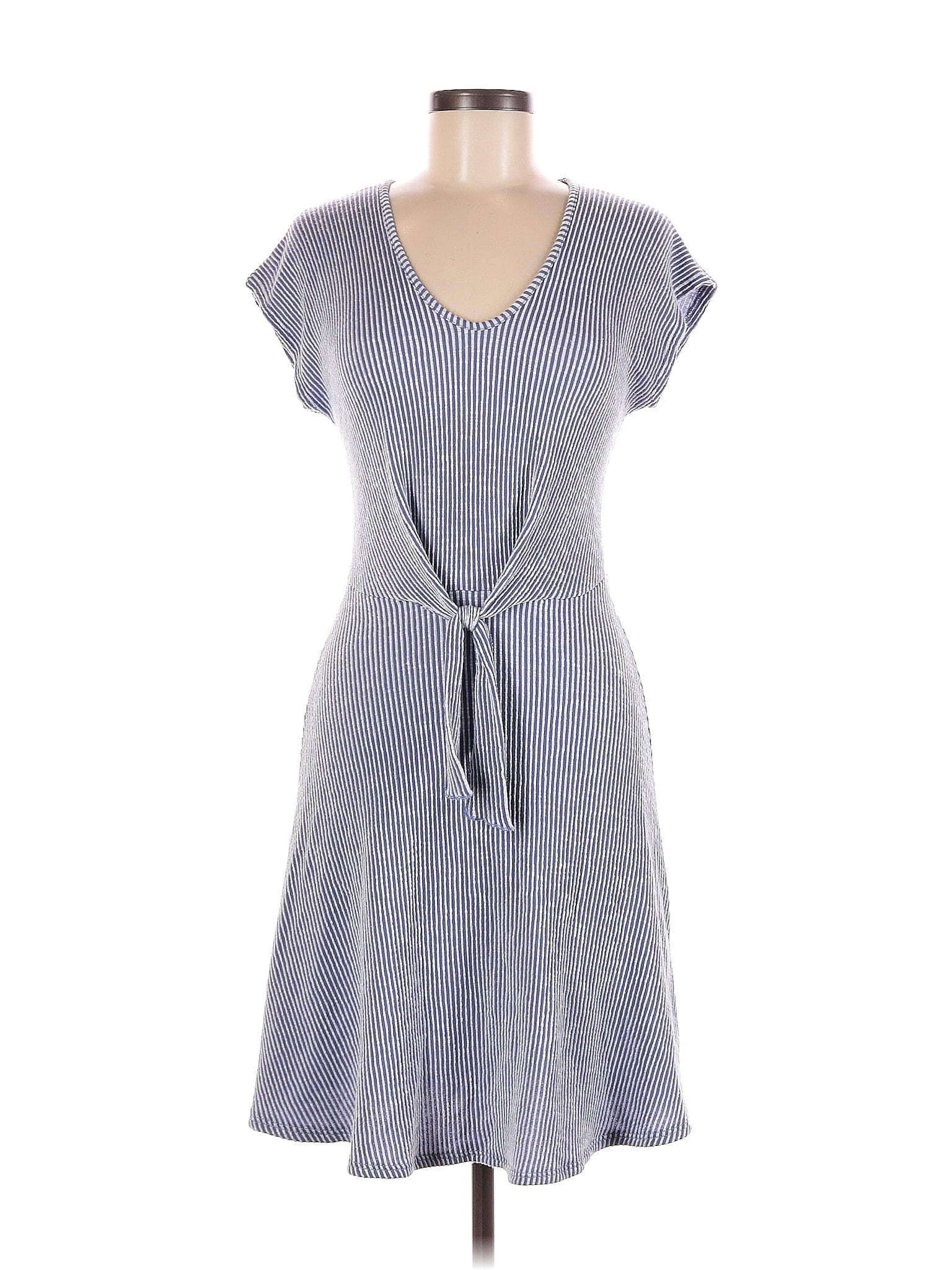 Caution to the Wind Gray Casual Dress Size M - 51% off | ThredUp