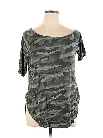 Torrid on sale camo shorts