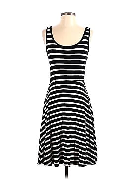 Old Navy Casual Dress (view 1)