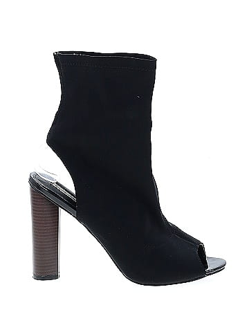 Cape robbin clearance black boots