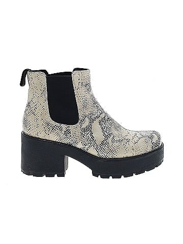 Vagabond top snake boots