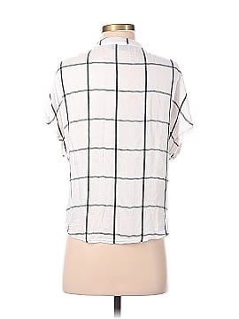 VICI Short Sleeve Button-Down Shirt (view 2)