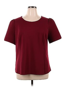 Monroe and Main Short Sleeve Top (view 1)