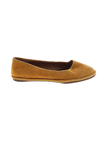 Crown vintage hot sale ballet flats