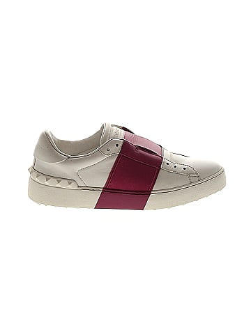 Burgundy on sale valentino sneakers