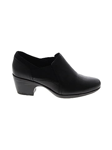 Clarks black cheap shoes size 5