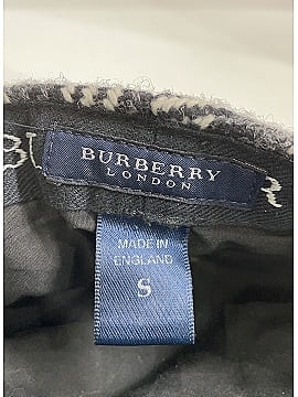 Burberry Hat (view 2)
