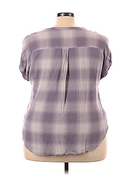 Torrid Sleeveless Button-Down Shirt (view 2)