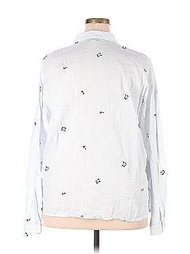 Forever 21 Plus Long Sleeve Button-Down Shirt (view 2)