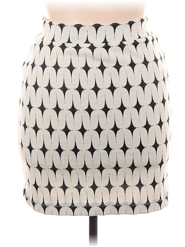 Pre-owned Renee C Active Skirt In White