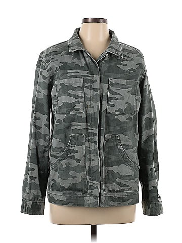 Universal thread sale camo jacket