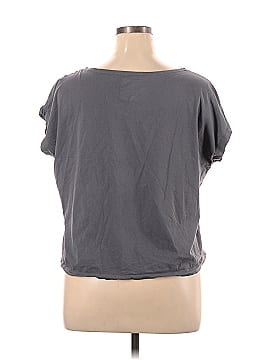 TONLÉ Short Sleeve T-Shirt (view 2)