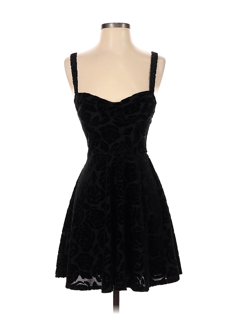 Abercrombie & Fitch Black Cocktail Dress Size XS 75 off ThredUp