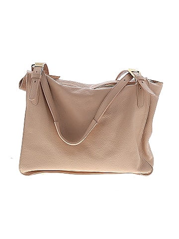 Innue best sale shoulder bag