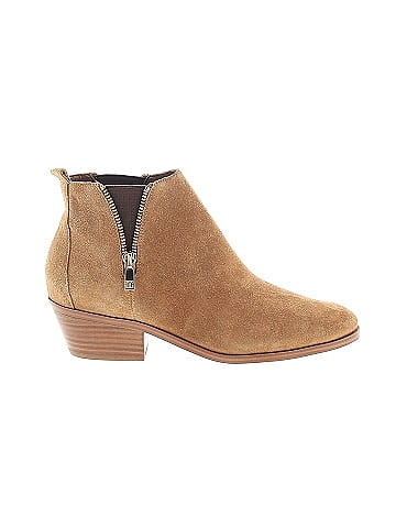 ivanka trump booties