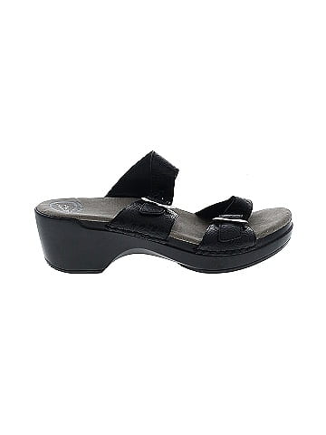 Dansko hot sale black heels