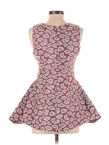 Noble Sleeveless Blouse (view 2)