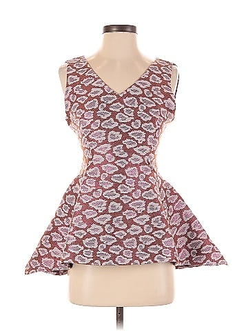 Noble Sleeveless Blouse (view 1)