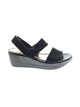 Kenneth Cole REACTION Sandals (view 1)
