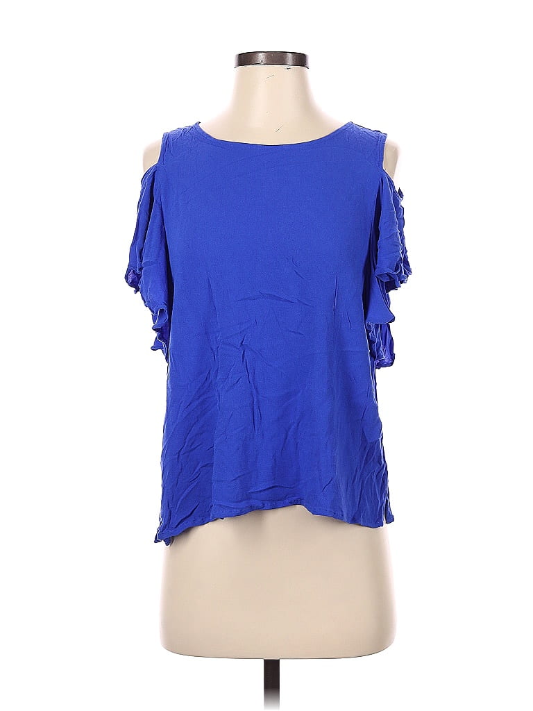 Click to view more detailed imagery on our partner's website Pre-owned Bp. Short Sleeve Top Blue Cold Shoulder Neckline Tops