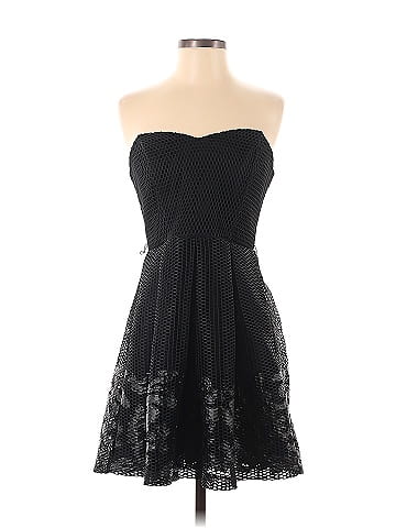 Thredup cocktail outlet dresses