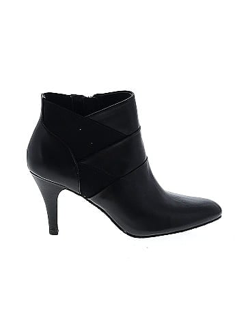 Adrienne vittadini cheap ankle boots