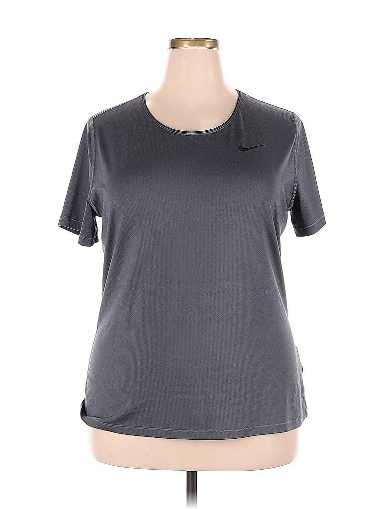 Nike Gray Active T-Shirt Size XXL - 39% off | ThredUp