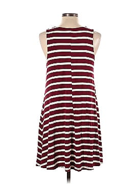 Old Navy Casual Dress (view 2)