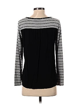 TWO by Vince Camuto Long Sleeve T-Shirt (view 2)