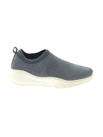 J deals jill sneakers