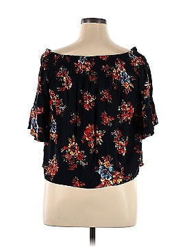 Polly & Esther Short Sleeve Blouse (view 2)