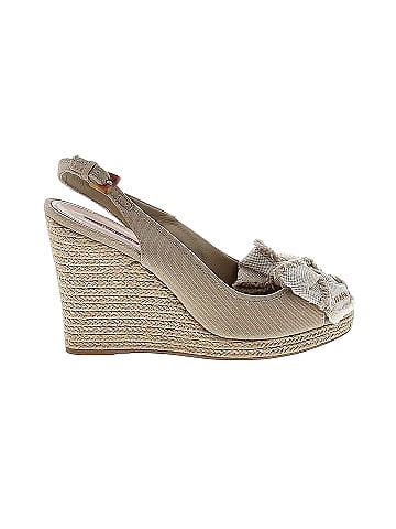 Prada Linea Rossa Solid Ivory Wedges Size 39.5 EU 77 off