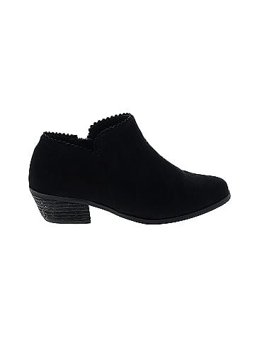 Torrid clearance black booties