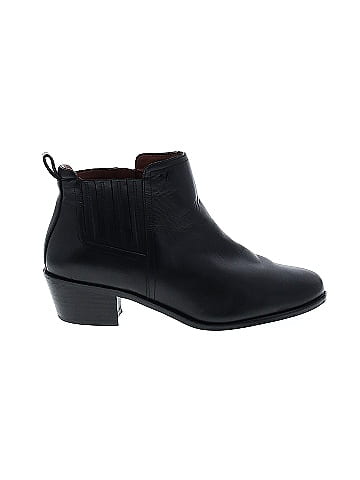 Vionic black 2024 ankle boots