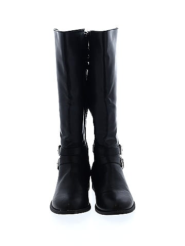 Torrid on sale black boots