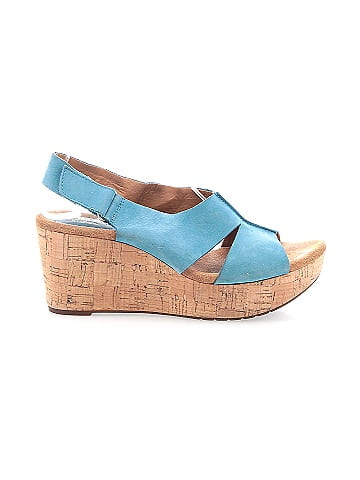 Clarks hot sale blue wedges