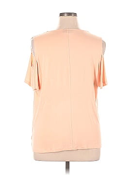 Bold Elements Short Sleeve Top (view 2)