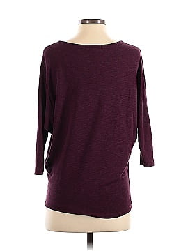 Laila Jayde Pullover Sweater (view 2)