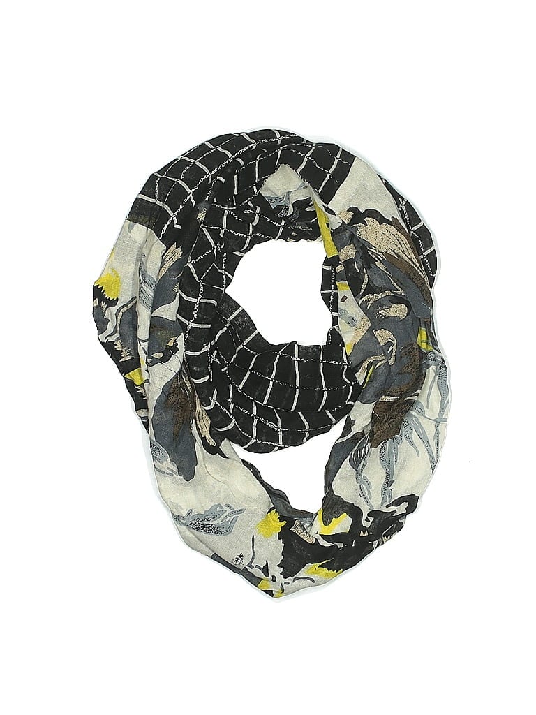 Pre-owned Assorted Brands Scarf In Gray