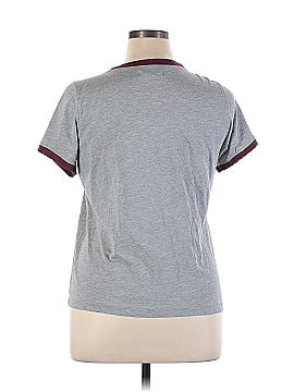 Rivet & Thread Short Sleeve T-Shirt (view 2)