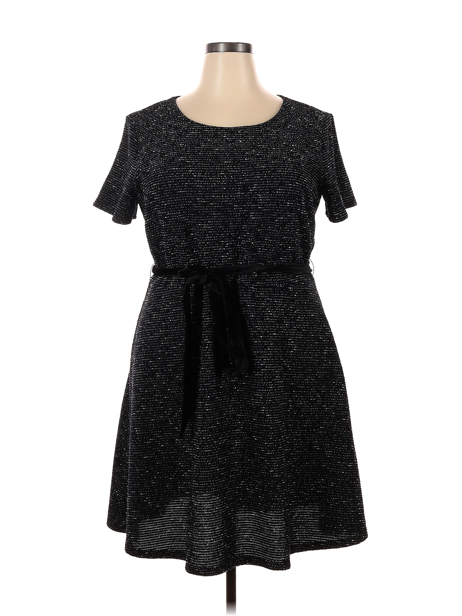 Robe Noire évasée Ann Taylor LOFT - Taille 4, Neuve Avec étiquettes (prix D'origine 79.50$)