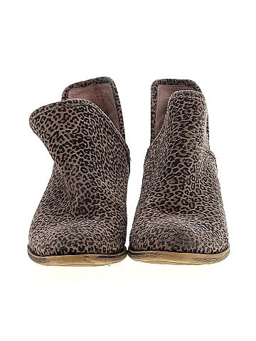 Leopard print booties lucky clearance brand