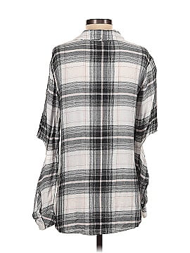 TWO by Vince Camuto Long Sleeve Button-Down Shirt (view 2)