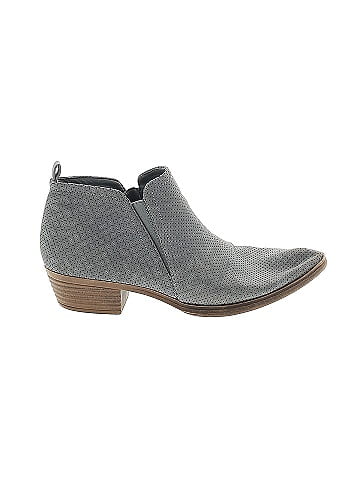 Rampage grey sale boots