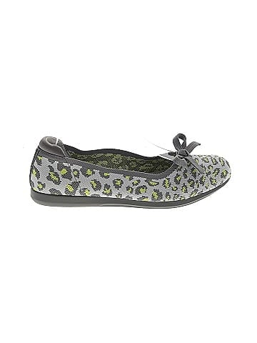 Clarks leopard outlet flats