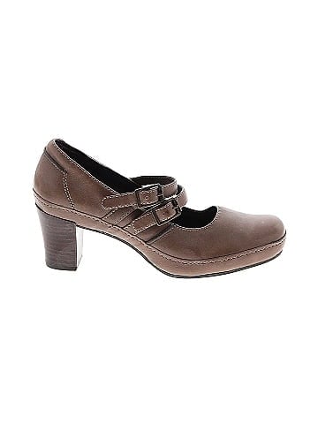 Clarks 2025 brown heels