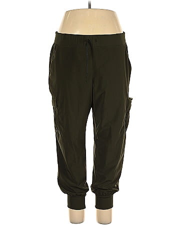 all in motion Solid Green Cargo Pants Size XXL - 40% off
